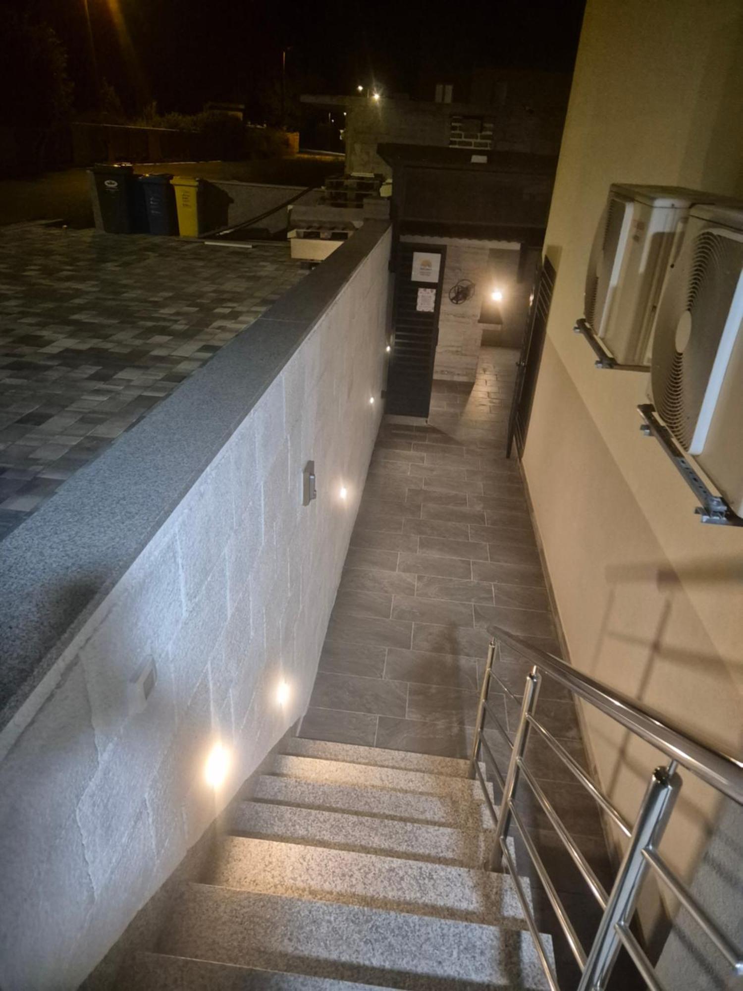 Holiday Apartment Marijana Kastela Exterior photo
